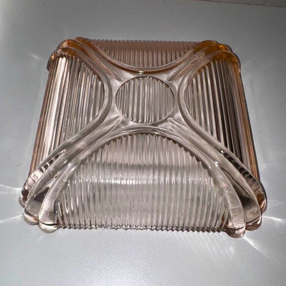 Vintage Pink Depression Glass Ribbed Square Tray – Scalloped Corners (7.5”) - Picture 5 of 8